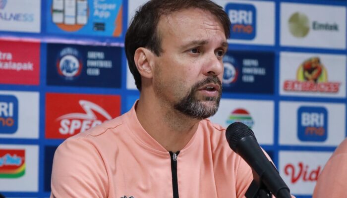 Persaingan Gelar Super League Makin Sengit, Mauricio Souza Sebut Persija Masih Perlu Berbenah