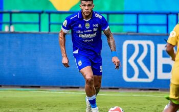 Persib Bandung Puncaki Klasemen Paruh Musim Super League 2025/2026, Berguinho Pilih Nikmati Masa Jeda