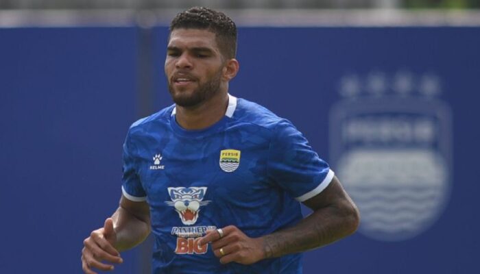 Berguinho Tekankan Tekad Antar Persib Bandung Raih Gelar Super League 2025–2026