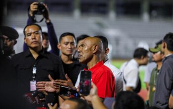 5 Pemain Berdarah Indonesia yang Pernah Membela Ajax Amsterdam Sebelum Maarten Paes, Nomor Satu Legenda Abadi De Godenzonen