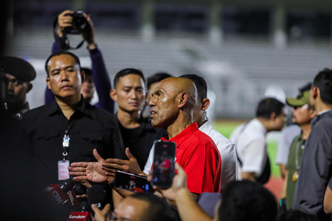 5 Pemain Berdarah Indonesia yang Pernah Membela Ajax Amsterdam Sebelum Maarten Paes, Nomor Satu Legenda Abadi De Godenzonen