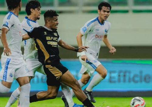 Dewa United Bungkam Arema FC 2-0 di Super League 2025-2026, Alex Martins Jadi Pembeda