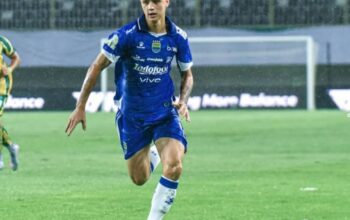 Eliano Reijnders Tekankan Peran Bobotoh dalam Misi Juara Persib di Super League 2025/2026
