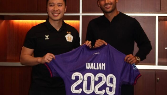 Ezra Walian Perpanjang Kontrak Jangka Panjang Bersama Persik Kediri, Persija Jakarta Kecewa