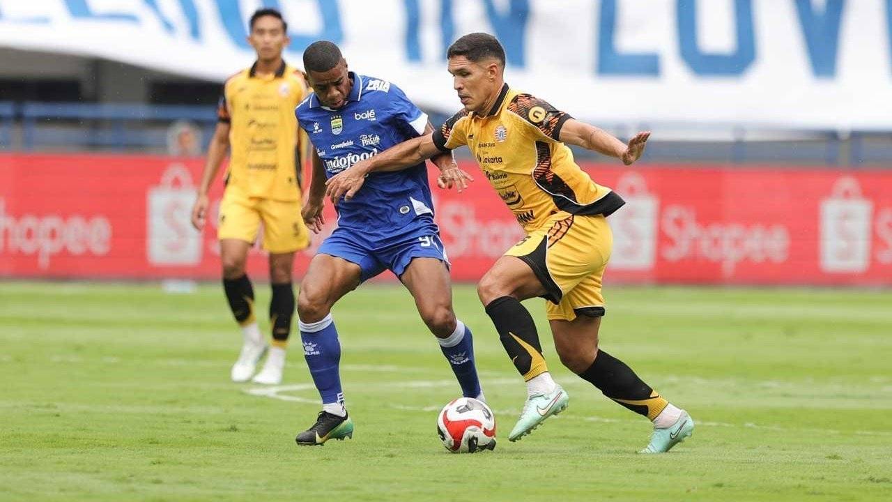 Persib Bandung Tutup Putaran Pertama sebagai Pemuncak Klasemen BRI Super League 2025/2026