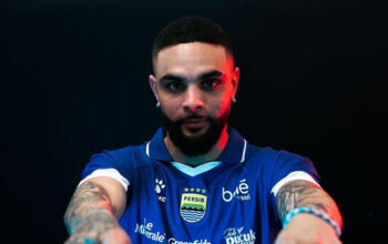 Persib Bandung Umumkan Kedatangan Layvin Kurzawa dan Dion Markx