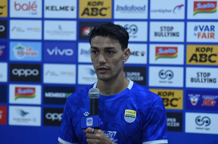 Jurnalis Italia Pastikan Federico Barba Bertahan di Persib Meski Dilirik Pescara
