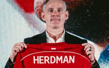 Tak Ingin Kisah Shin Tae-yong Terulang, Hamka Hamzah Dorong PSSI Beri Otoritas Penuh untuk John Herdman