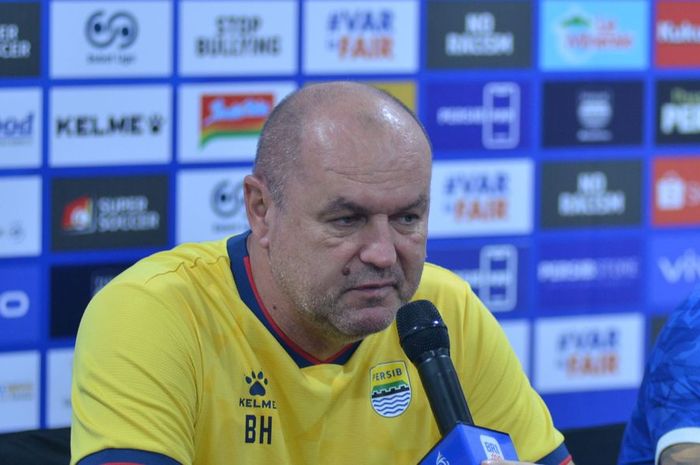 Komentar Bojan Hodak Setelah Persib Taklukkan PSBS Biak, Fokus Evaluasi Lini Depan