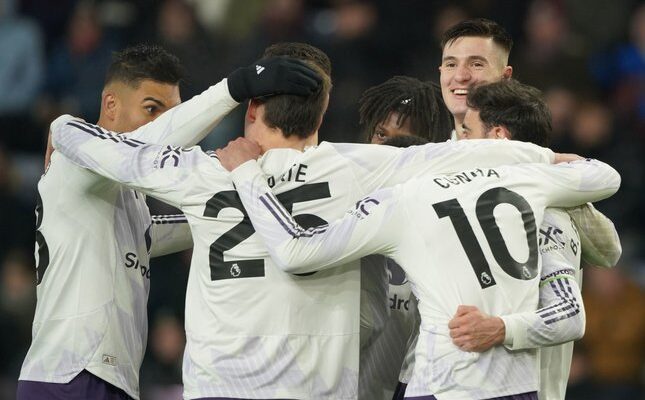 Debut Darren Fletcher Bersama MU: Gaya Menyerang Mulai Terlihat