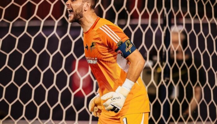 Resmi! Maarten Paes Jadi Kiper Baru Ajax Amsterdam
