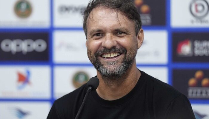 Mauricio Souza Soroti Tekanan Besar yang Diberikan Persija Saat Tampil di Kandang