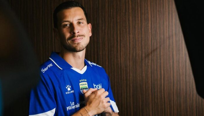 Manajemen Persib Bandung Kejar Pengirim Ancaman Pembunuhan kepada Thom Haye