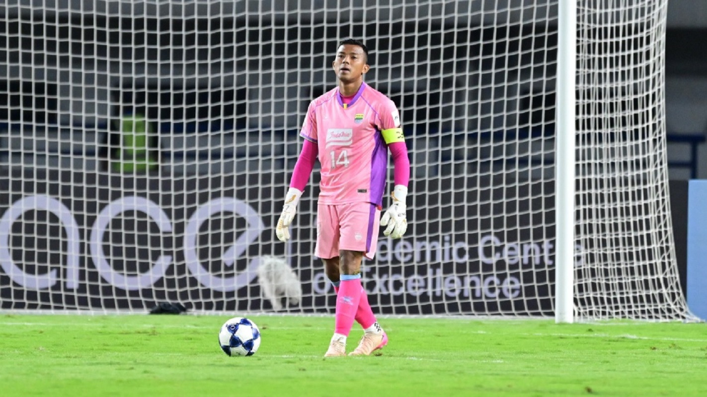 Pemuncak Daftar Clean Sheet Super League Siap Tampil Bela Persib Hadapi PSBS Biak