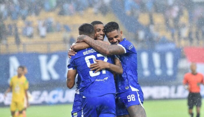 Jomplang di Klasemen, Persib Bandung Tetap Waspadai Persis Solo