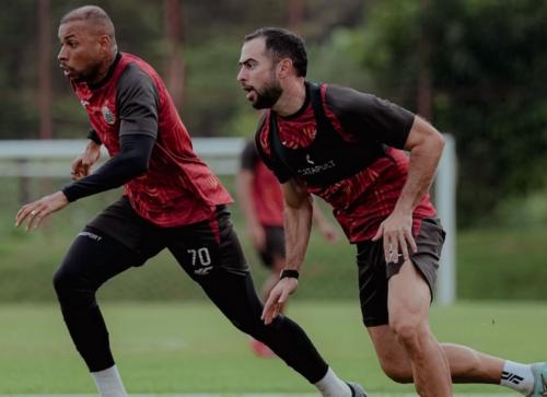 Jadwal Live Persib Bandung vs Persija Jakarta Super League 2025/2026: Macan Kemayoran Siap Bawa Pulang Angka