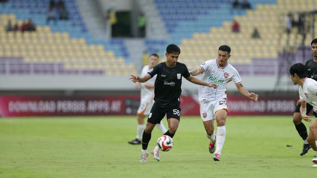 BRI Super League: Milomir Seslija Evaluasi Kekeliruan Tim usai Persis Solo Takluk dari Borneo FC