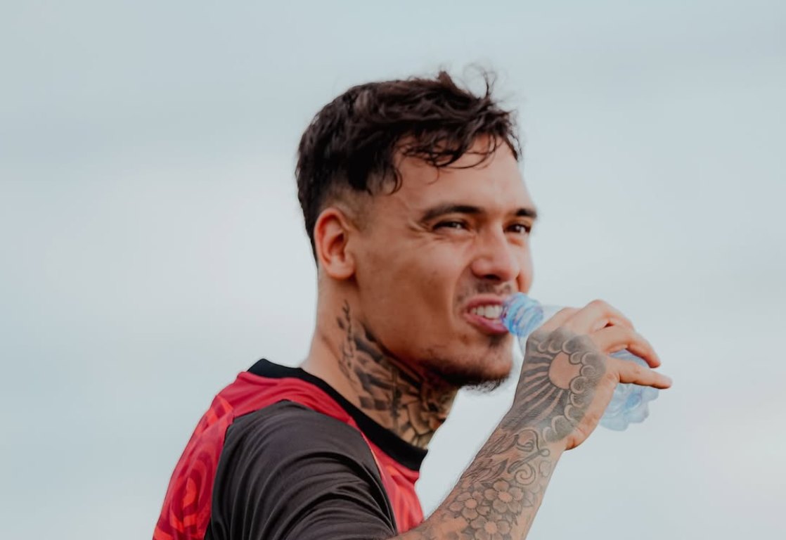 Shayne Pattynama Ungkap Percakapan Pertama Tatap Muka dengan Pelatih Timnas Indonesia John Herdman