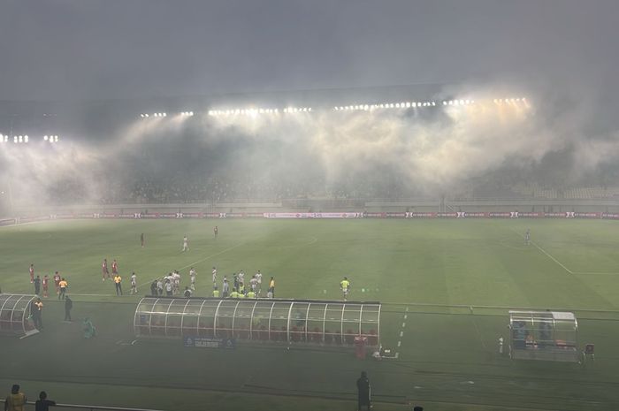 Persis Solo Kena Denda Rp250 Juta Imbas Aksi Flare Suporter, Terhindar dari Hukuman Tambahan