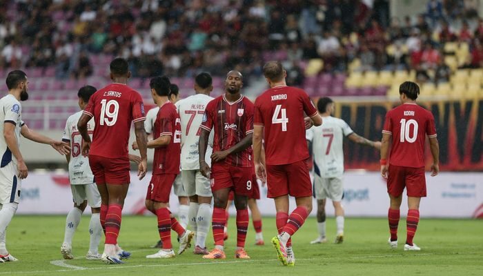 Tersisih dari Rencana Persis Solo, Gervane Kastaneer Dirumorkan Merapat ke Klub Malaysia