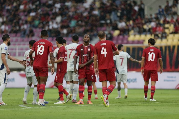 Tersisih dari Rencana Persis Solo, Gervane Kastaneer Dirumorkan Merapat ke Klub Malaysia