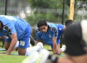 Komposisi Mewah Skala Kasta Kedua Langkah PSIS musim ini terbilang sangat berani. Dari 19 nama baru, Mahesa Jenar mengombinasikan kekuatan lokal, naturalisasi, hingga pemain asing. Berikut rinciannya: Pilar Asing: Denilson Rodrigues, Rafael Rodrigues, dan Aldair Simanca. Sosok Naturalisasi: Alberto Goncalves, Otavio Dutra, dan Esteban Vizcarra. Eks Bintang Liga 1: Ibrahim Sanjaya, Alwi Fadilah, Tegar Infantrie, hingga Rangga Sumarna. Gerbong Persela & Lainnya: Mario Londok, Wawan Febrianto, Ocvian Chanigio, Fahmi Al-Ayyubi, dan Muhammad Hidayat.