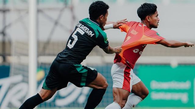 tolong bantu hilangkan Huruf B di bagian atas sebelah kanan. yang lain jangan di ubah