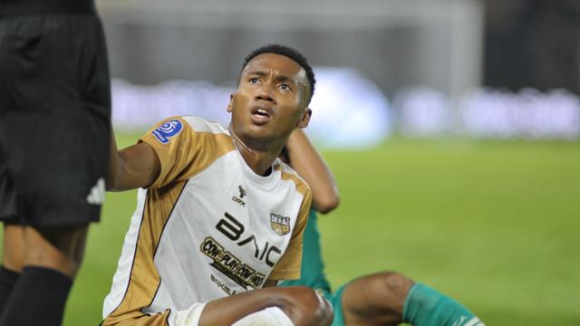 BRI Super League: Jan Olde Riekerink Apresiasi Perjuangan Dewa United Usai Bermain Imbang Lawan Persebaya Meski Kekurangan Pemain