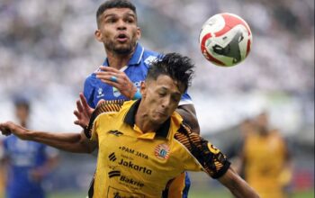 Persaingan Puncak Klasemen BRI Super League 2025/2026 Kian Ketat, Persija dan Persib Diminta Waspadai Borneo FC dan Malut United