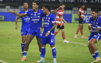 Rekap BRI Super League: Persib Pesta Gol ke Gawang Madura United, Borneo FC dan Dewa United Amankan Poin Penuh