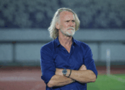 Lapangan Brawijaya Bak "Rawa", Jan Olde Riekerink Kecewa Dewa United Gagal Jinakkan Persik Kediri