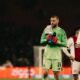 Baru Lakoni Laga Perdana, Maarten Paes Incar Posisi Kiper Utama Ajax Amsterdam