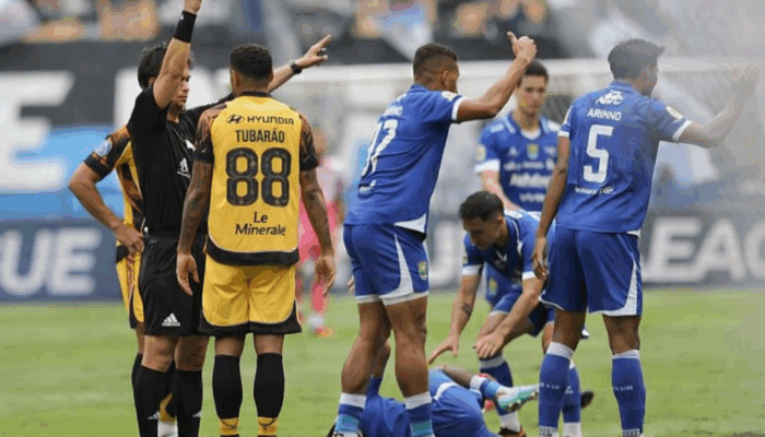 Persija Tercecer dari Persib, Mauricio Souza Tetap Optimistis Tatap Sisa Musim