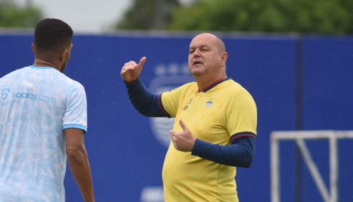 Persiapan Singkat, Bojan Hodak Ingatkan Persib Bandung Tetap Waspada Hadapi Madura United