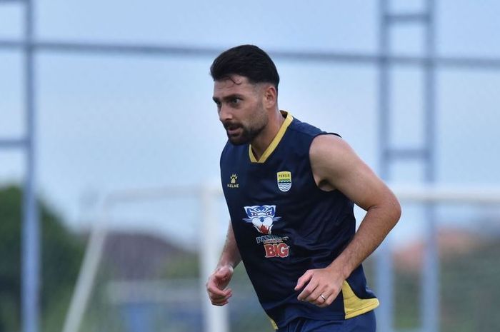 Misi Comeback di GBLA, Frans Putros Yakin Persib Bisa Taklukkan Ratchaburi FC Lebih dari Tiga Gol