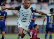 Gustavo Almeida Sambut Kedatangan Mauro Zijlstra ke Persija, Kirim Pesan Tegas