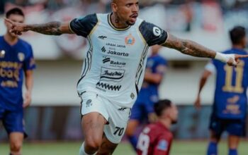 Gustavo Almeida Sambut Kedatangan Mauro Zijlstra ke Persija, Kirim Pesan Tegas