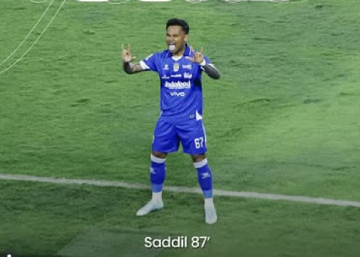 Persib Bandung Taklukkan Malut United 2-0, Tetap Nyaman di Puncak Klasemen Super League 2025/2026