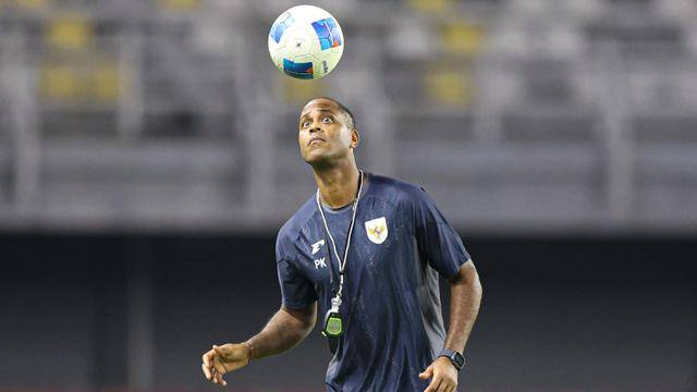 Patrick Kluivert Masih Tertarik Melatih Timnas Indonesia, Namun Ada Kendala
