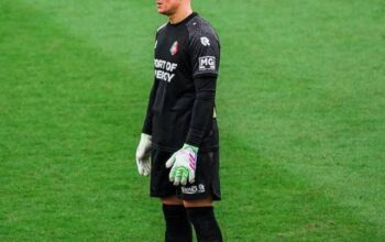 Persib Bandung Disebut Saingi Klub Singapura Demi Dapatkan Ronald Koeman Jr