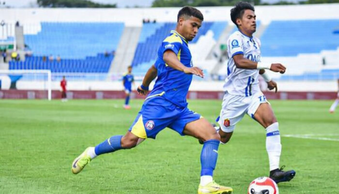 Arema FC Persembahkan Kemenangan atas Persijap untuk Almarhum Kuncoro dan Aremania