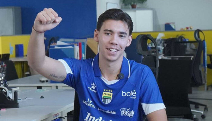 Seberapa Besar Kesempatan Dion Markx Tampil di Persib Bandung?