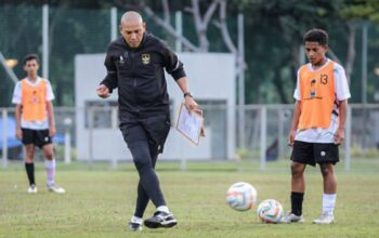 Menyambut Kolaborasi Nova Arianto dan John Herdman di Timnas Indonesia