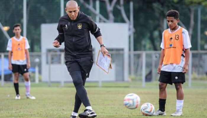 Menyambut Kolaborasi Nova Arianto dan John Herdman di Timnas Indonesia