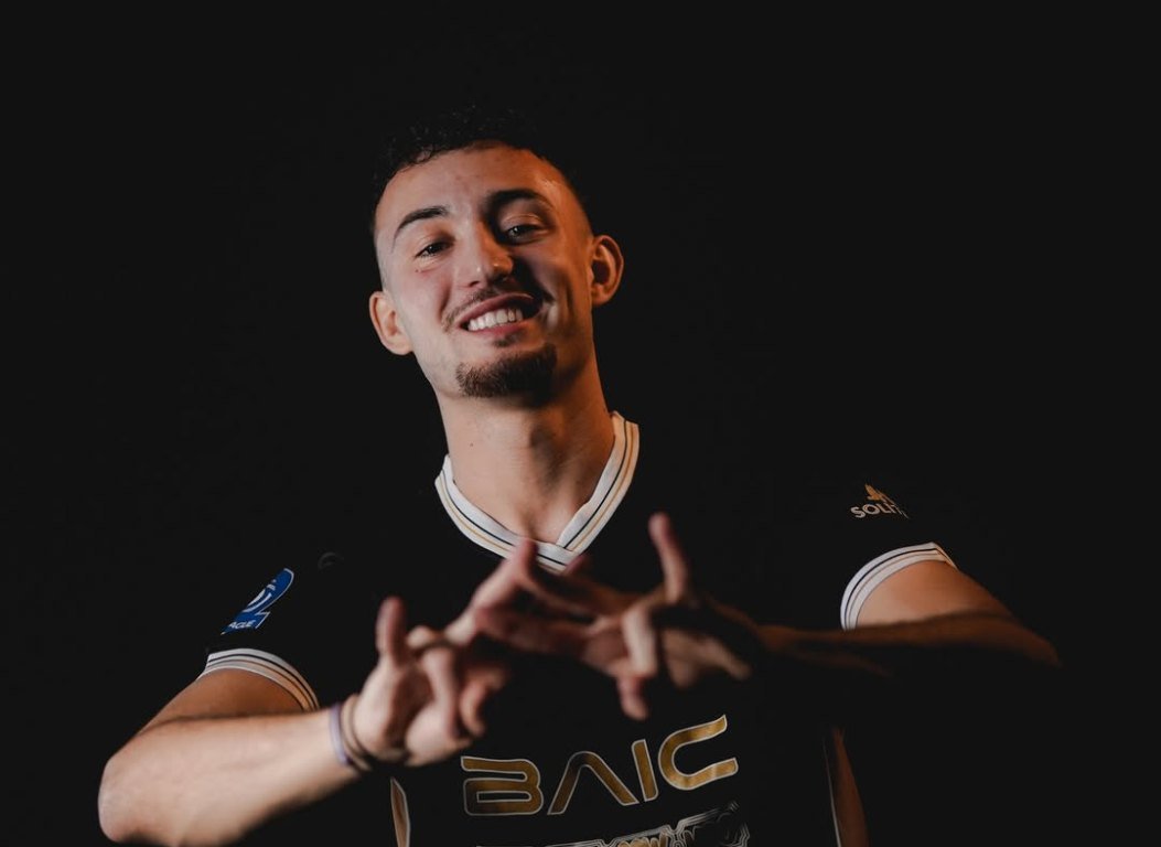 Breaking News: Ivar Jenner Resmi Gabung Dewa United, Perkuat Lini Tengah Banten Warriors