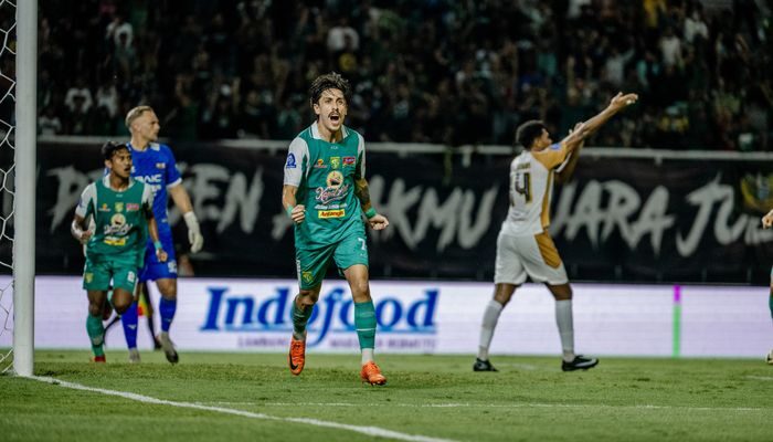 Bernardo Tavares Kecewa Persebaya Gagal Menang Meski Unggul Pemain