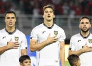 Simon Tahamata Bicara Fenomena "Eksodus" Pemain Naturalisasi ke BRI Super League: Indonesia Punya Banyak Bakat Lokal!