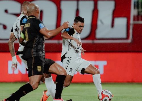 Andritany Ardhiyasa Akui Kesalahan pada Dua Gol Malut United ke Gawang Persija