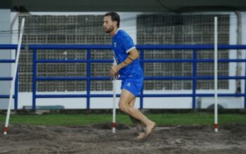 Marc Klok Kembali Berlatih, Peluang Tampil Saat Persib Hadapi Persita Terbuka