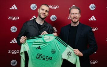 Maarten Paes Dipercaya Jadi Starter Ajax, Joeri Heerkens Akui Kecewa Namun Siap Bersaing